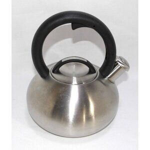 CUSINART stainless steel 2 QT whistling tea kettle CTK-SS4